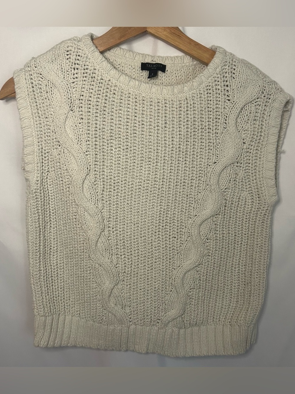 Talbots Cream Cable Knit Sleeveless Sweater Vest